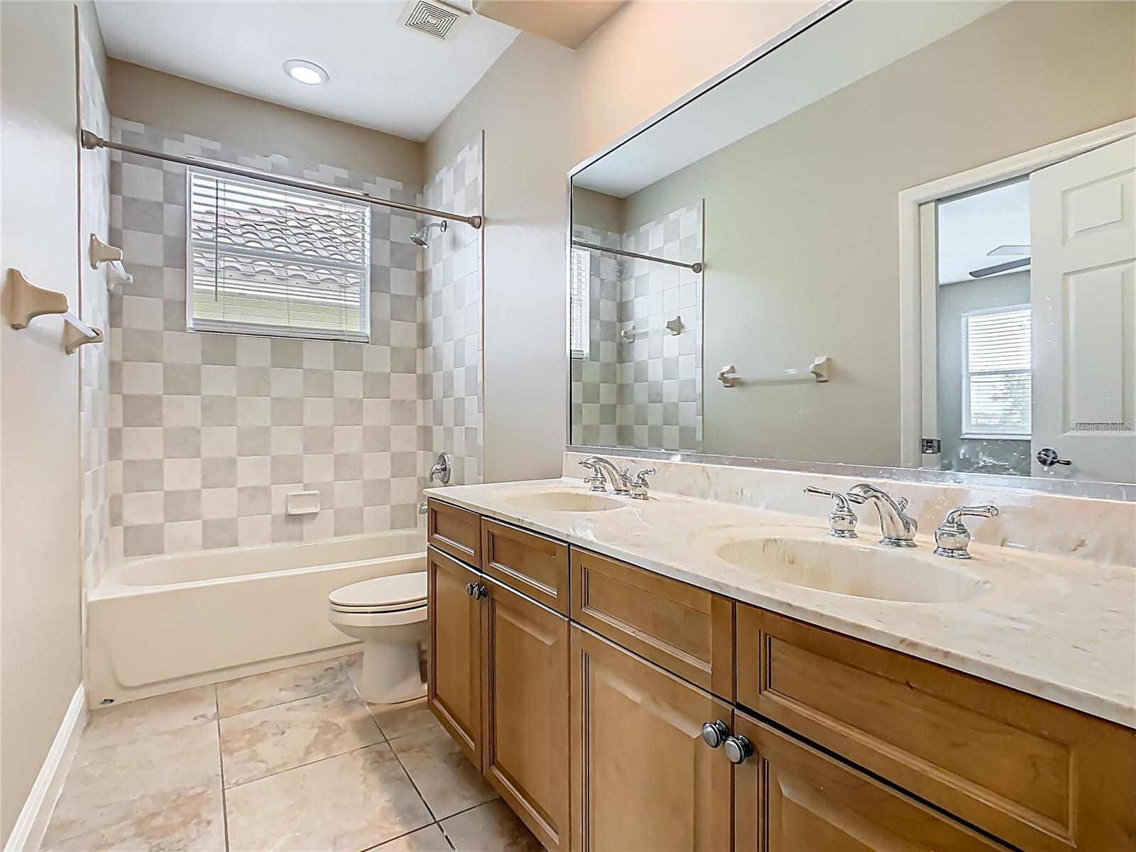 Image 40 of 54 For 2209 Callaway Court