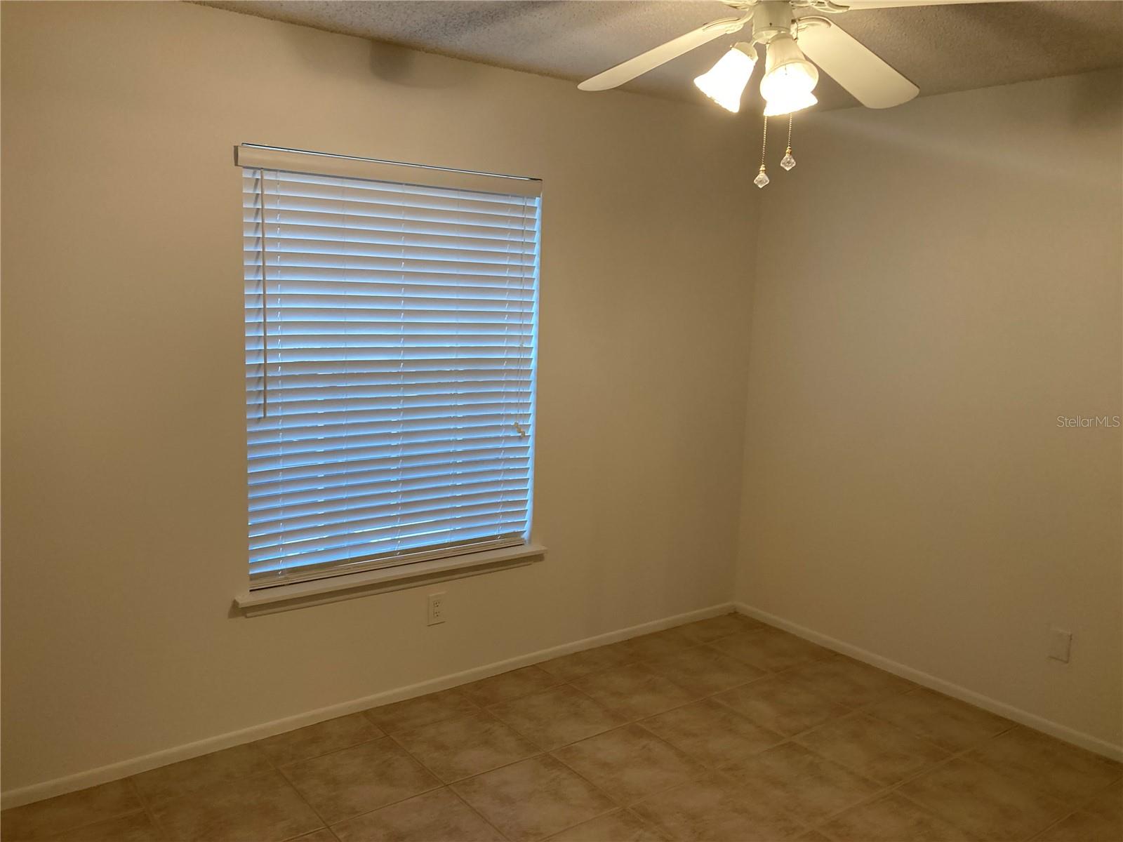 Image 10 of 13 For 5477 Lake Margaret Drive E