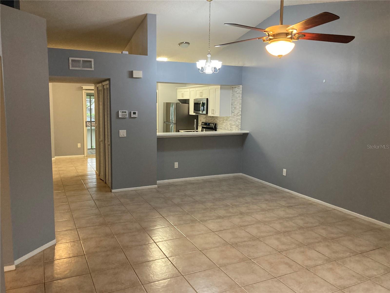 Image 6 of 13 For 5477 Lake Margaret Drive E
