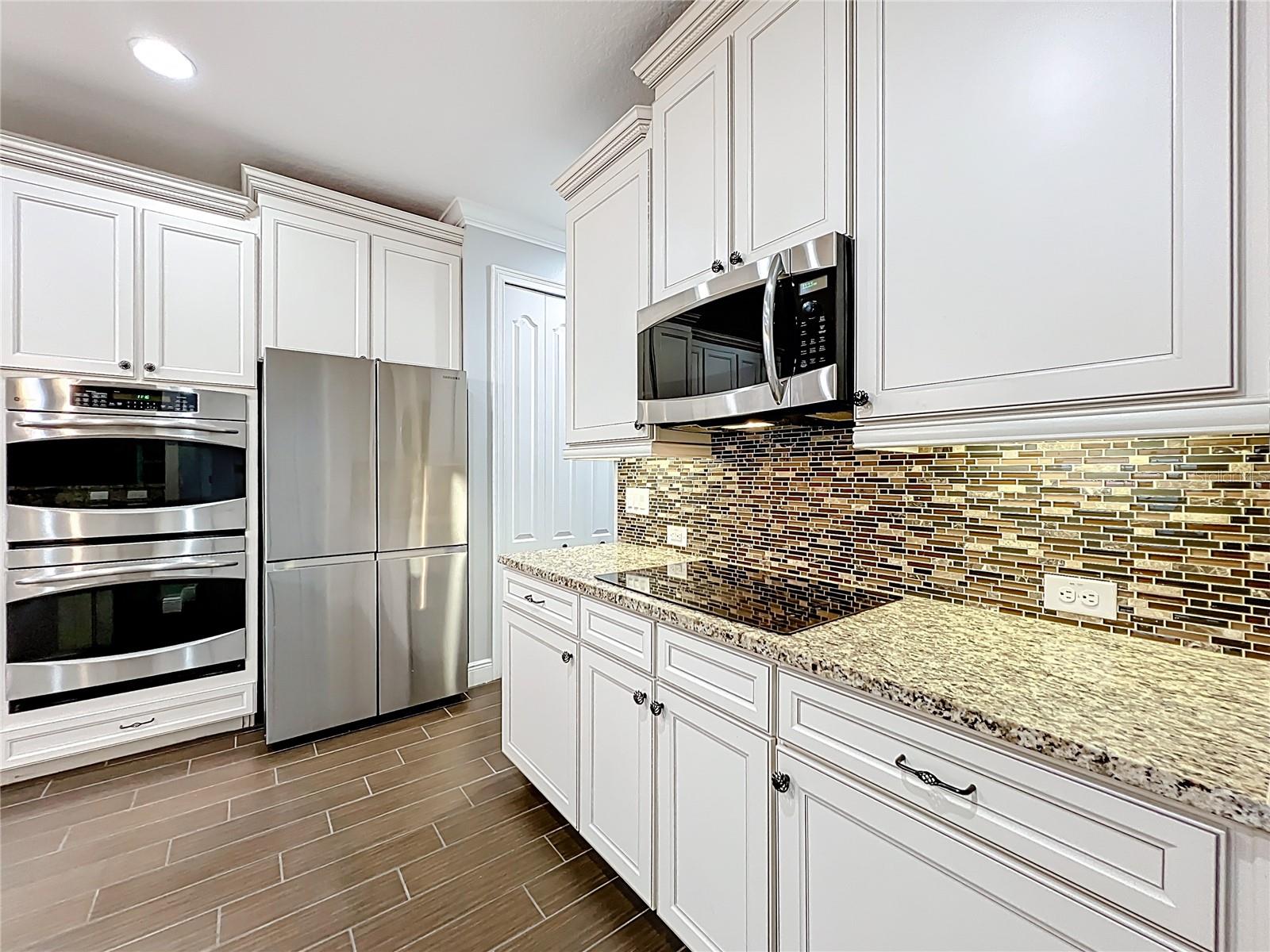 Image 10 of 73 For 10319 Lavande Drive
