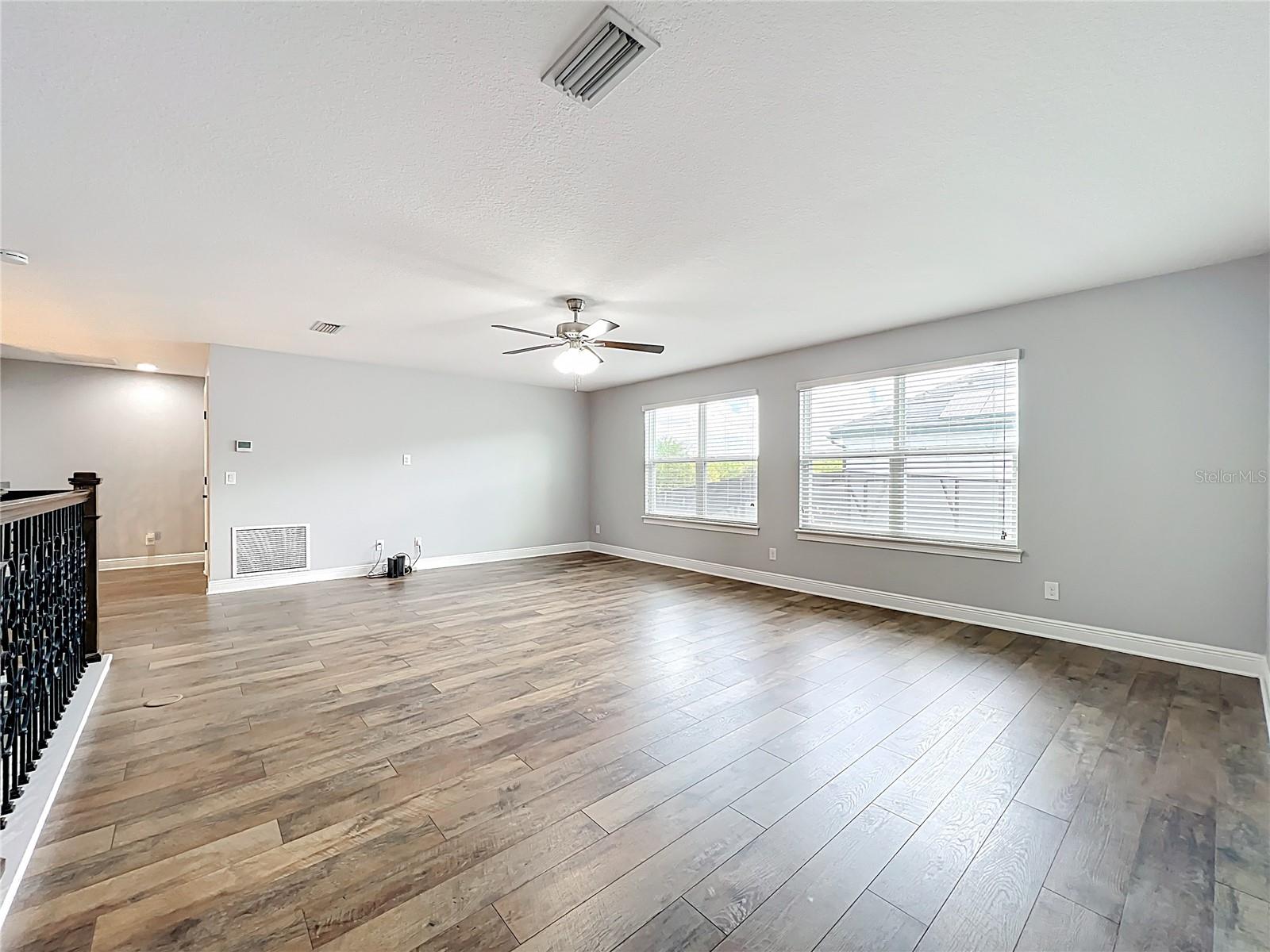 Image 18 of 73 For 10319 Lavande Drive