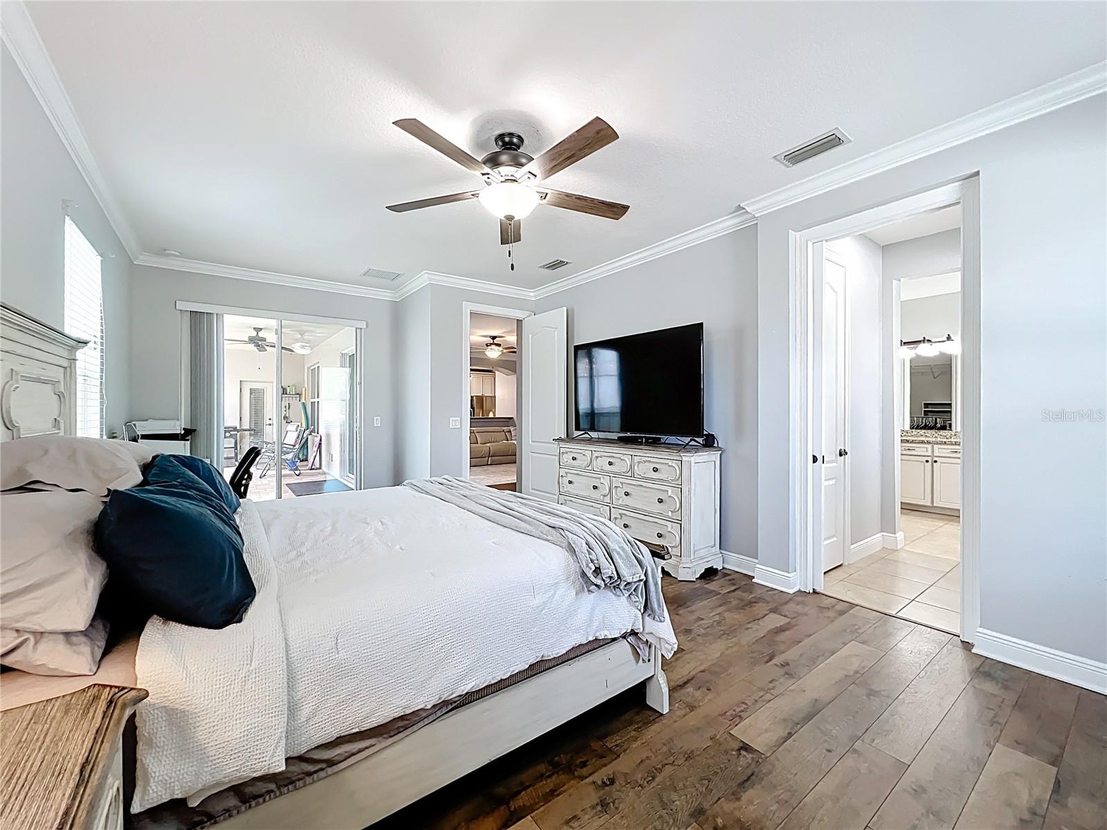 Image 21 of 73 For 10319 Lavande Drive