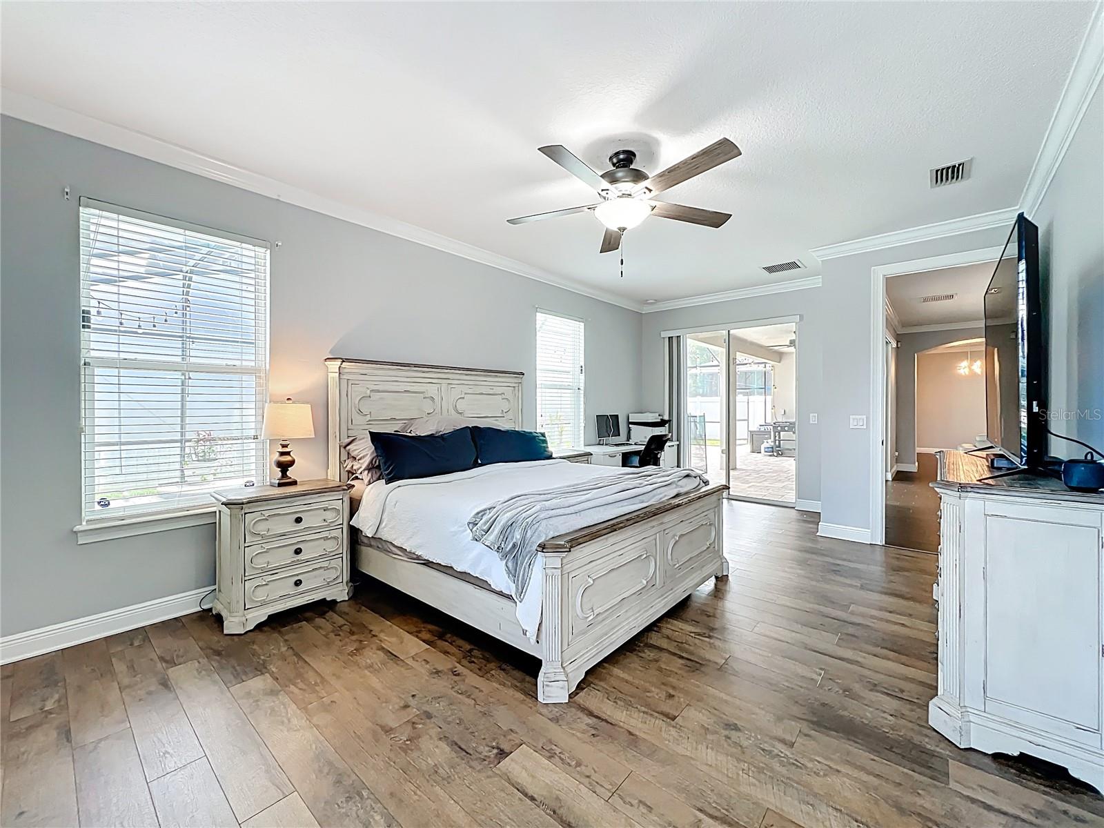 Image 36 of 73 For 10319 Lavande Drive
