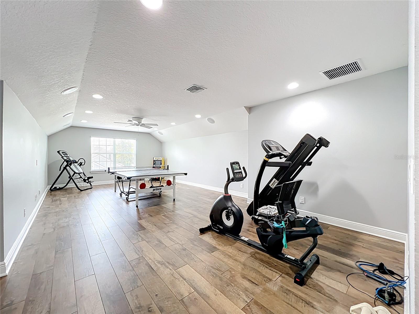 Image 43 of 73 For 10319 Lavande Drive