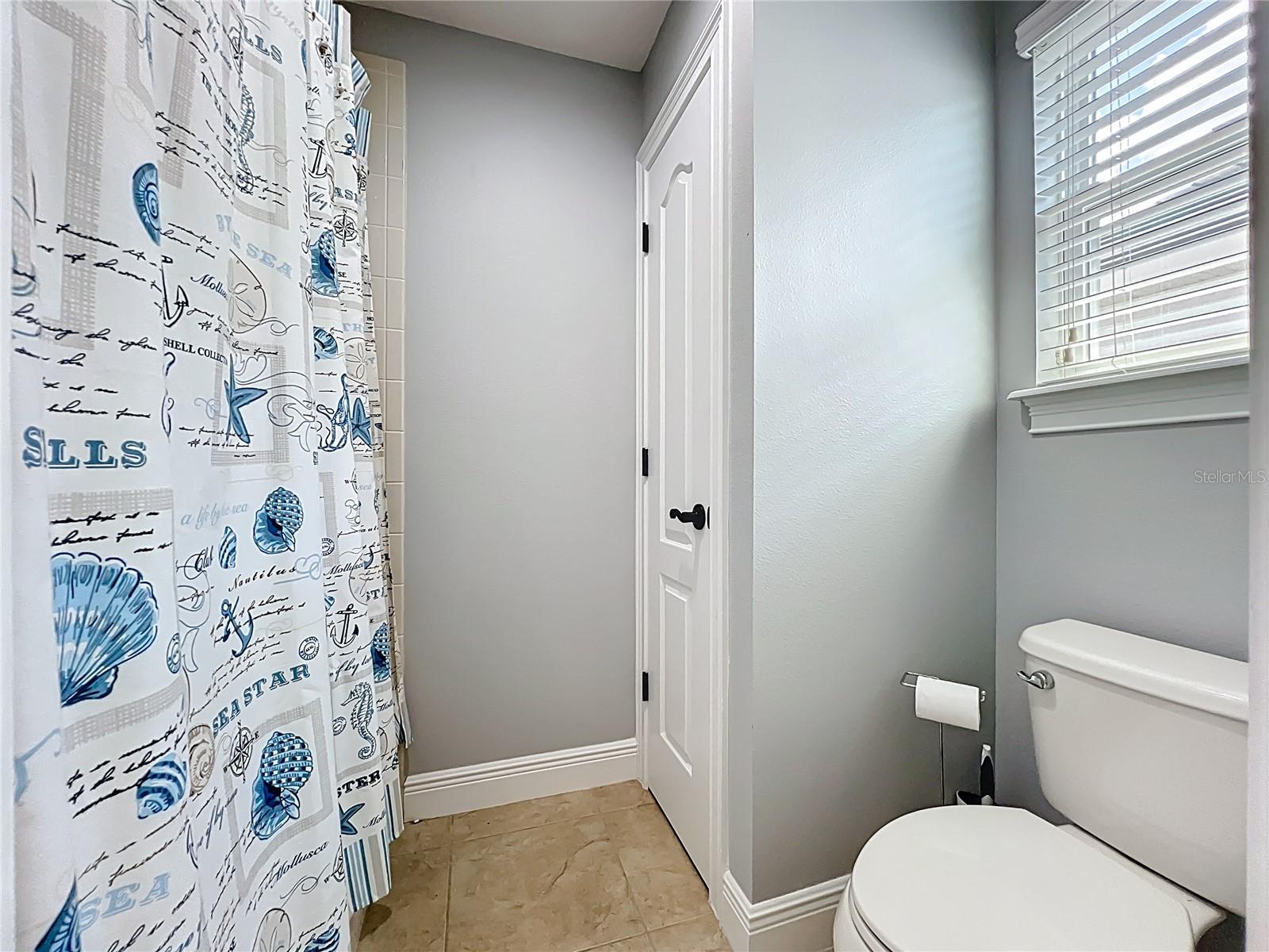 Image 53 of 73 For 10319 Lavande Drive