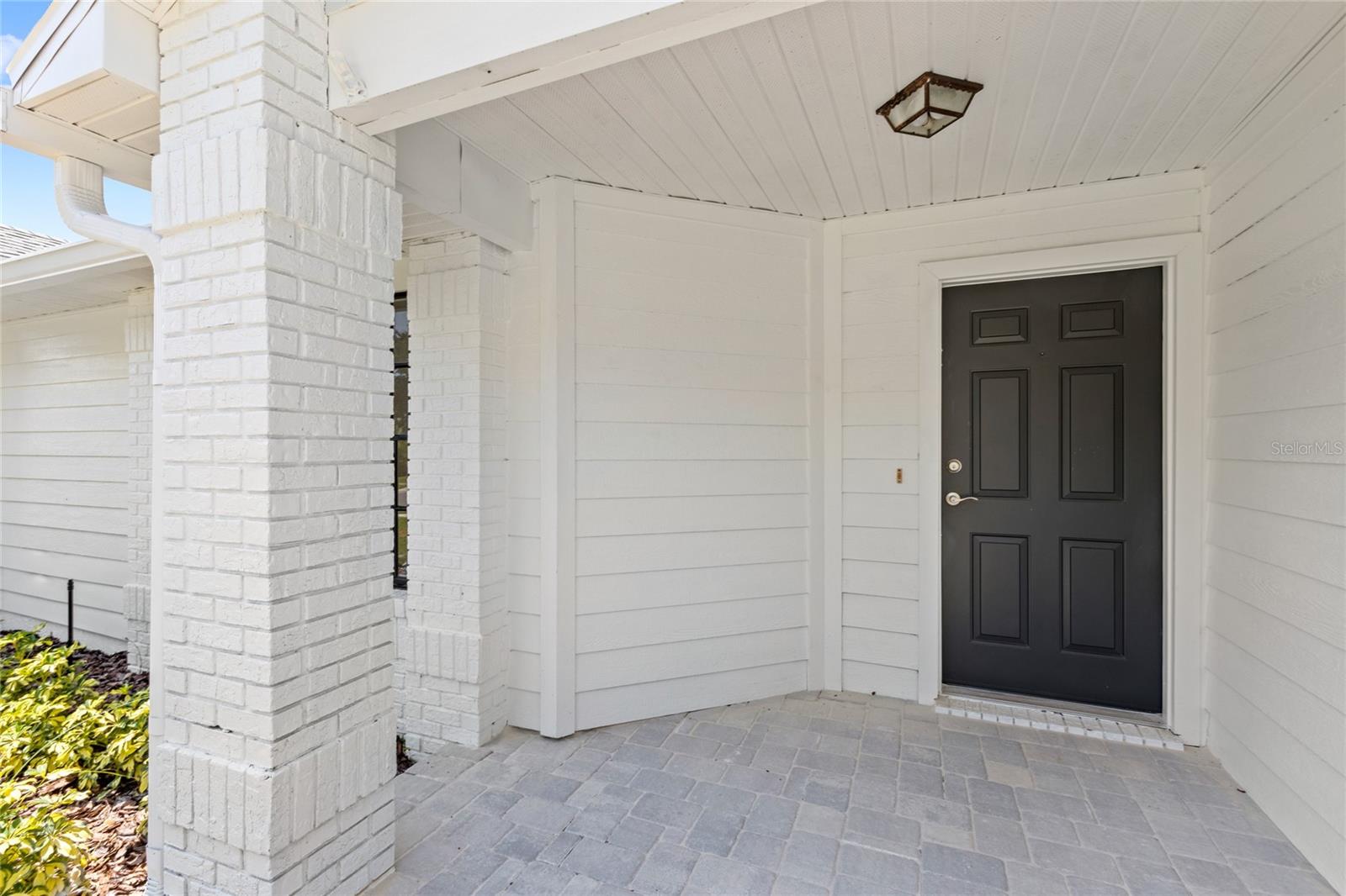 Image 2 of 54 For 400 Timbercreek Drive N