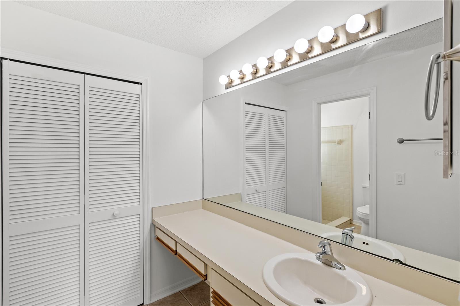 Image 36 of 54 For 400 Timbercreek Drive N