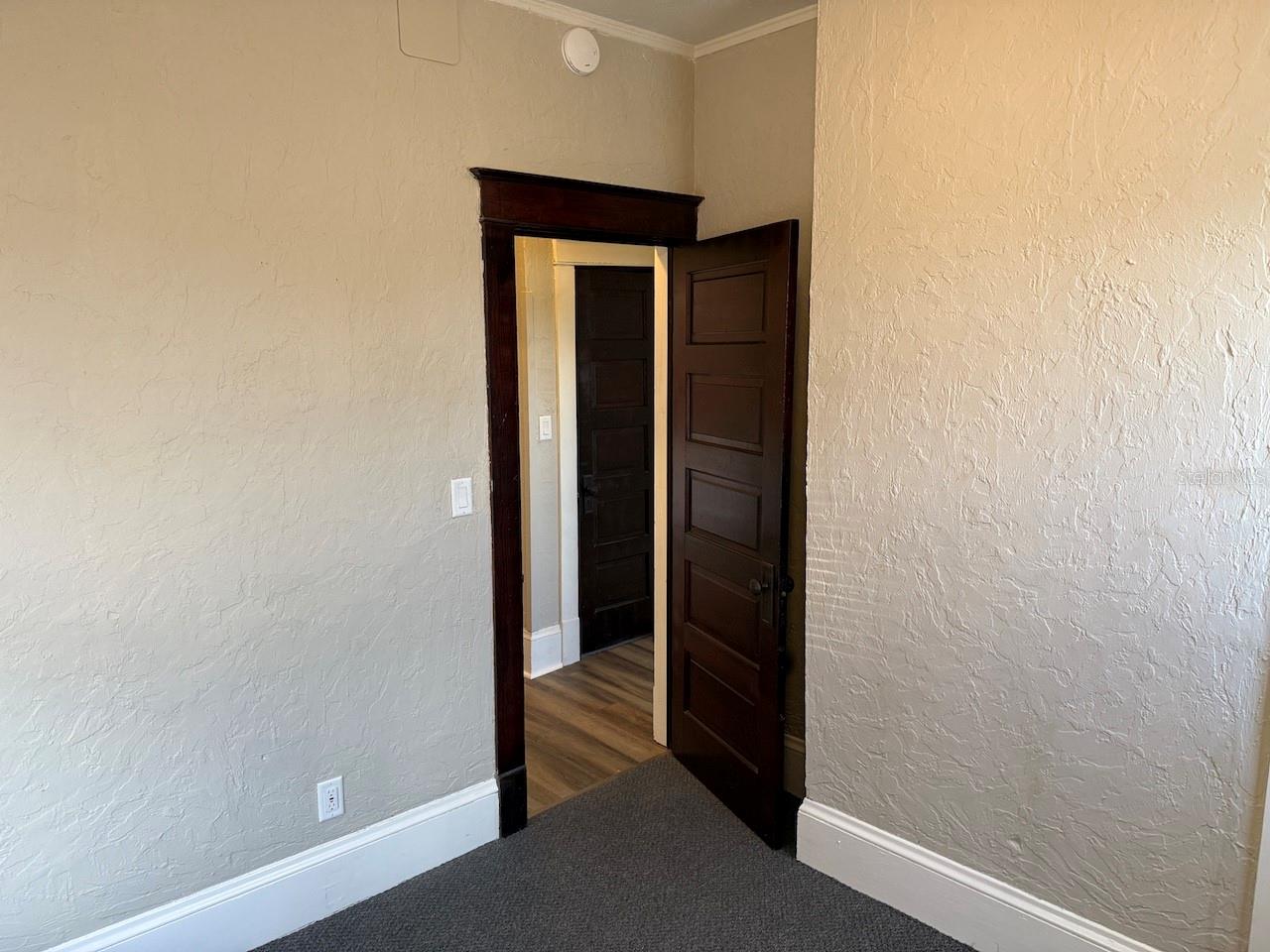 Image 10 of 15 For 714 Laurel Avenue A
