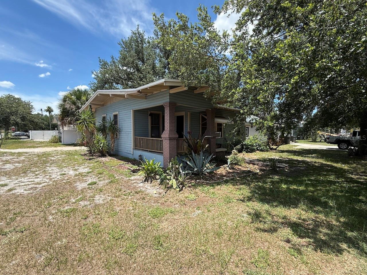 Image 15 of 15 For 714 Laurel Avenue A