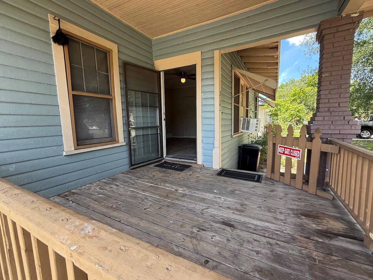 Image 2 of 15 For 714 Laurel Avenue A