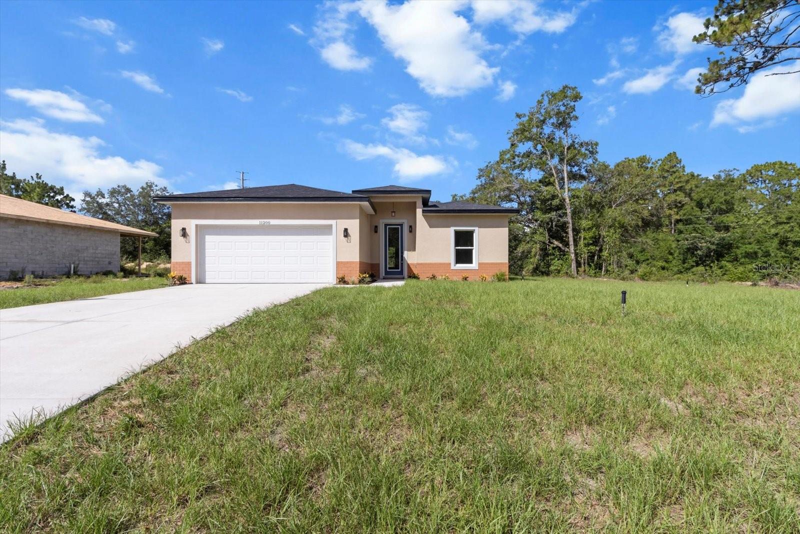 Listing photo id 3 for 11200 Terra Cotta Drive