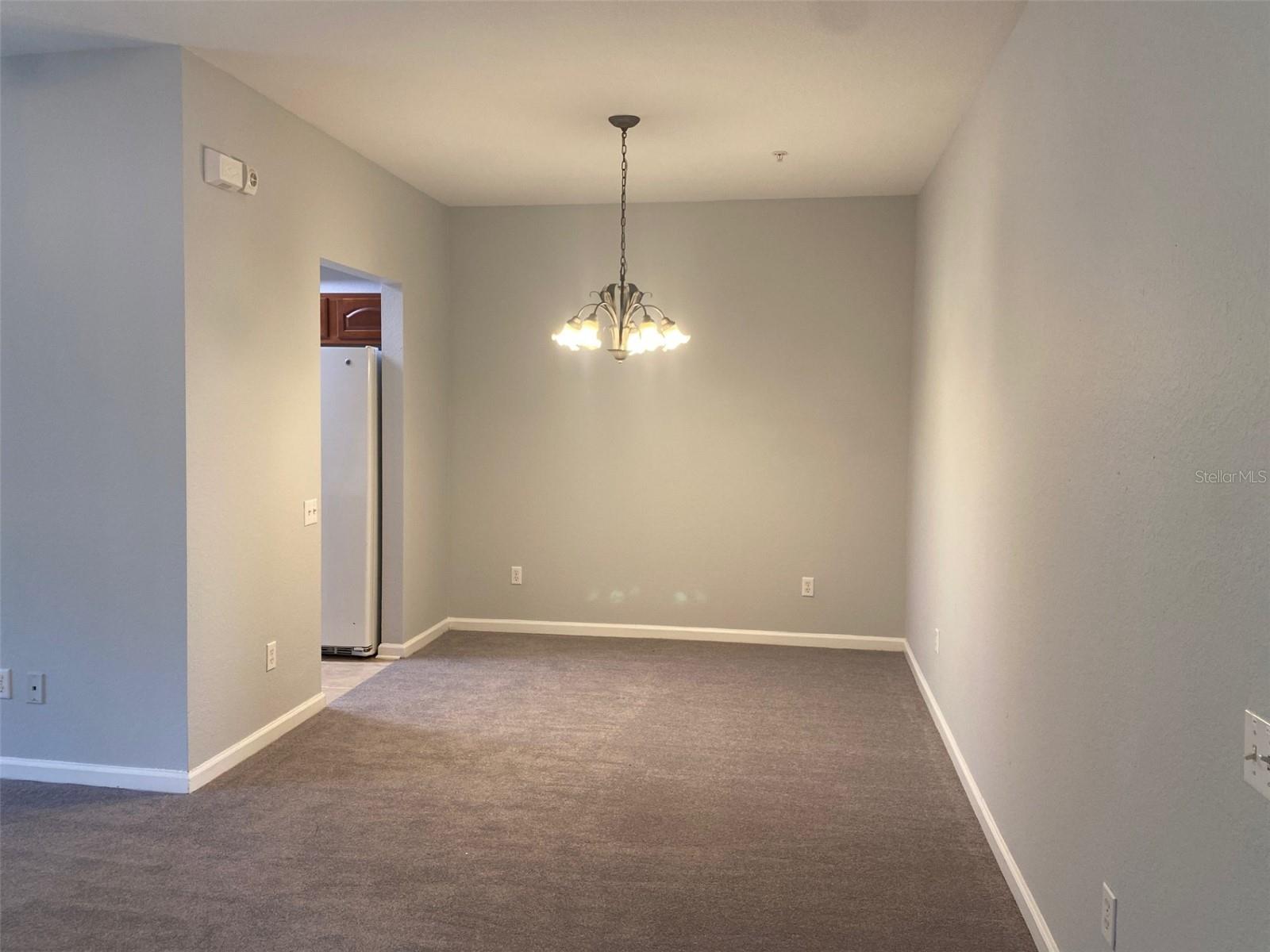 Image 7 of 39 For 6450 Alcalde Court 103