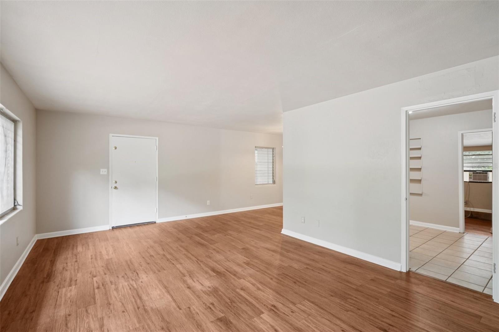 Image 5 of 24 For 518 36th Terrace