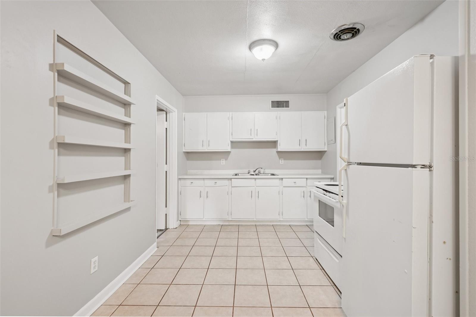 Image 8 of 24 For 518 36th Terrace