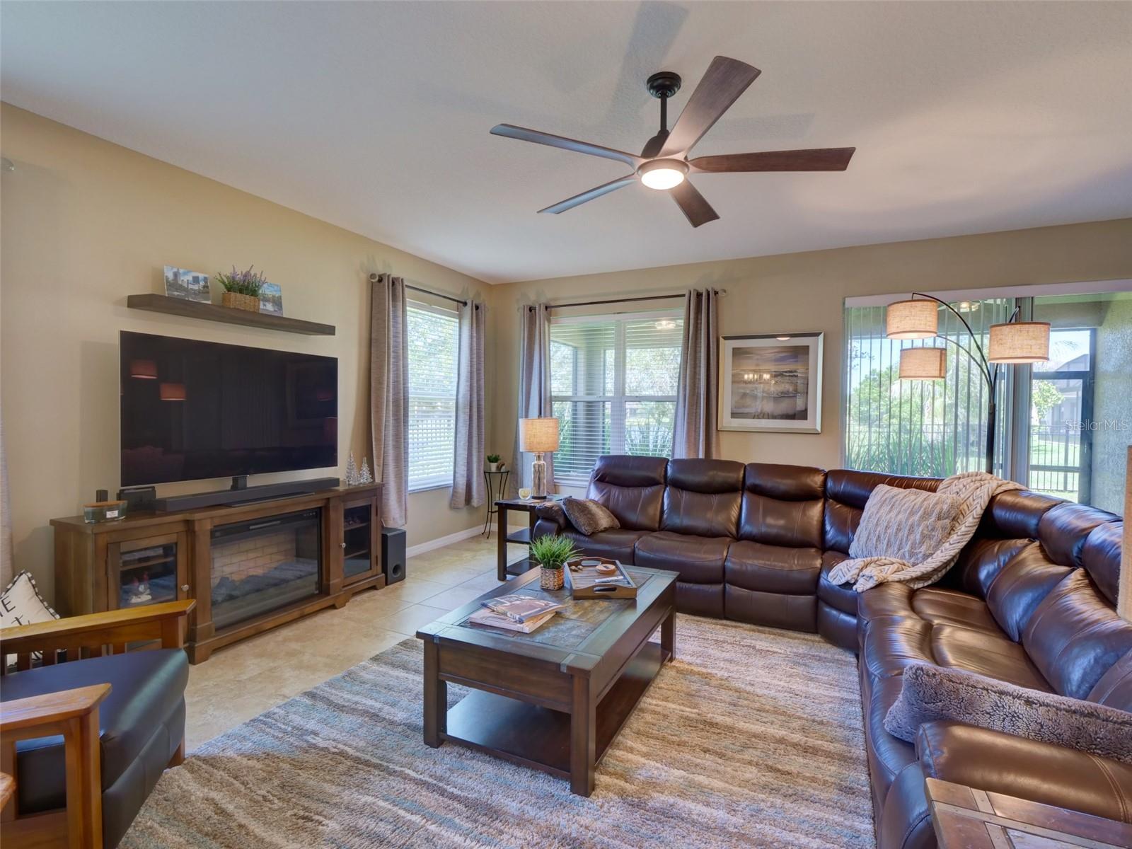 Image 28 of 49 For 12832 Sawgrass Pine Circle