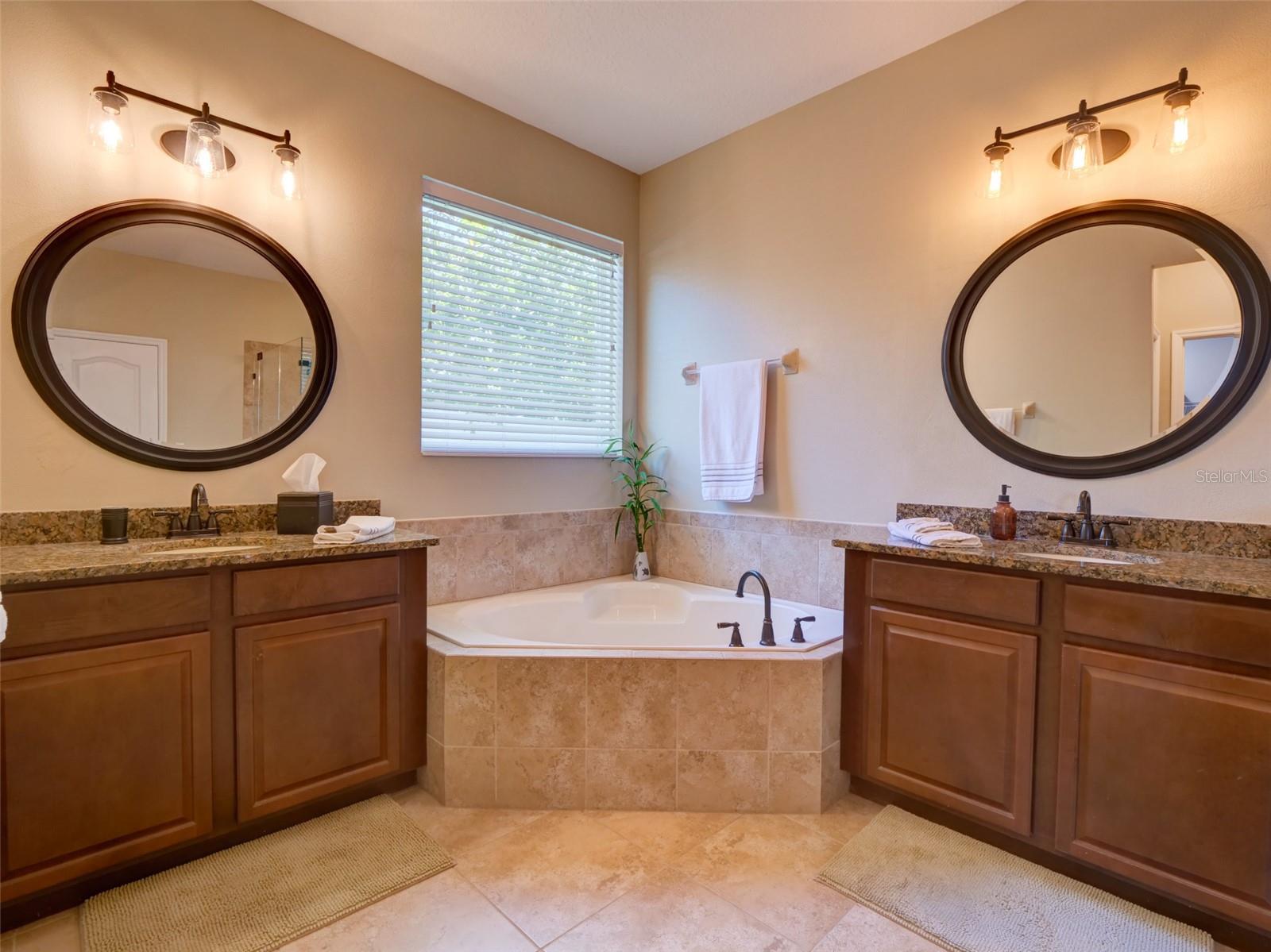 Image 36 of 49 For 12832 Sawgrass Pine Circle