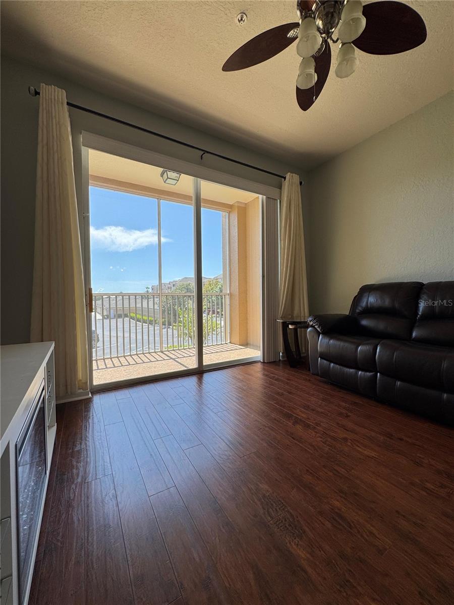 Image 13 of 34 For 3848 Lexmark Lane 206
