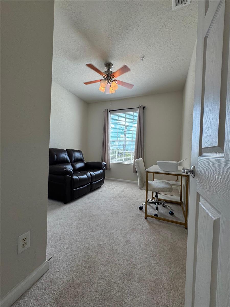 Image 19 of 34 For 3848 Lexmark Lane 206