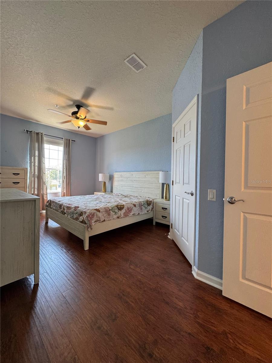 Image 21 of 34 For 3848 Lexmark Lane 206