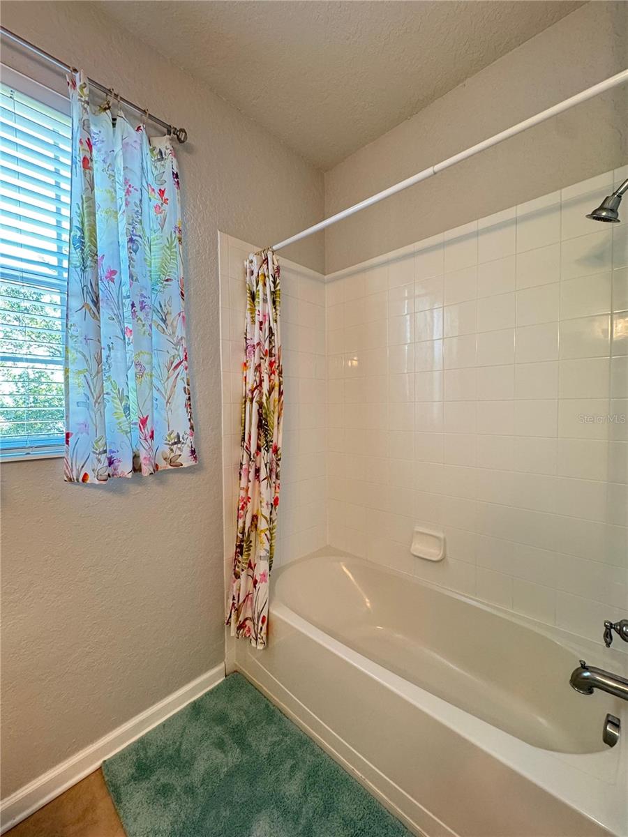 Image 31 of 34 For 3848 Lexmark Lane 206