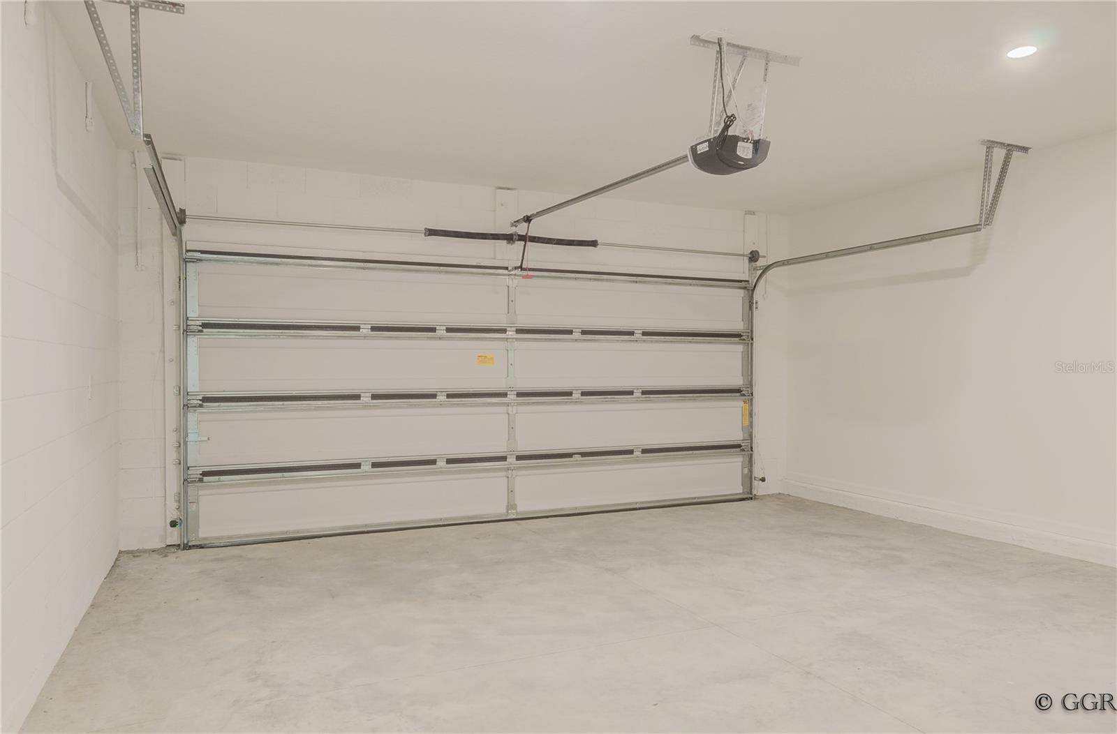 Image 23 of 34 For 1496 Brentwood Drive