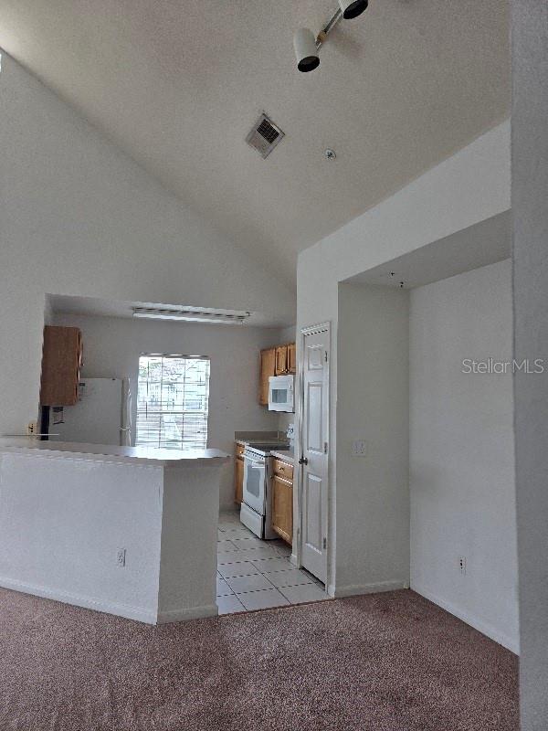 Image 10 of 12 For 9165 Lee Vista Boulevard 107
