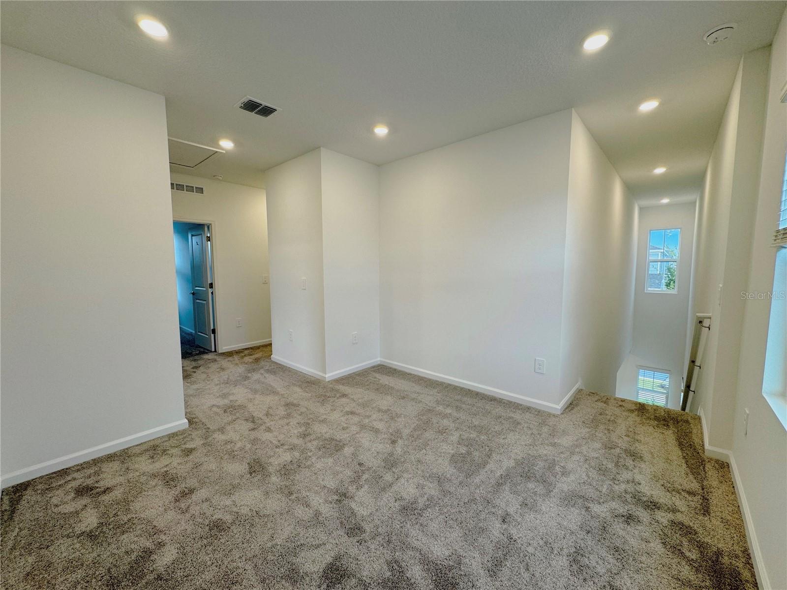 Image 12 of 38 For 635 Terrapin Drive