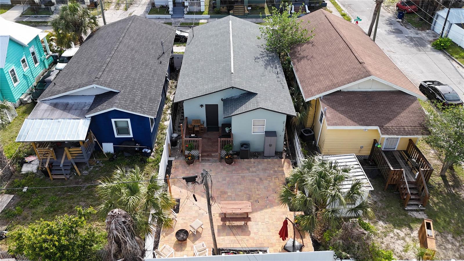 Image 3 of 66 For 2904 Sanchez Street