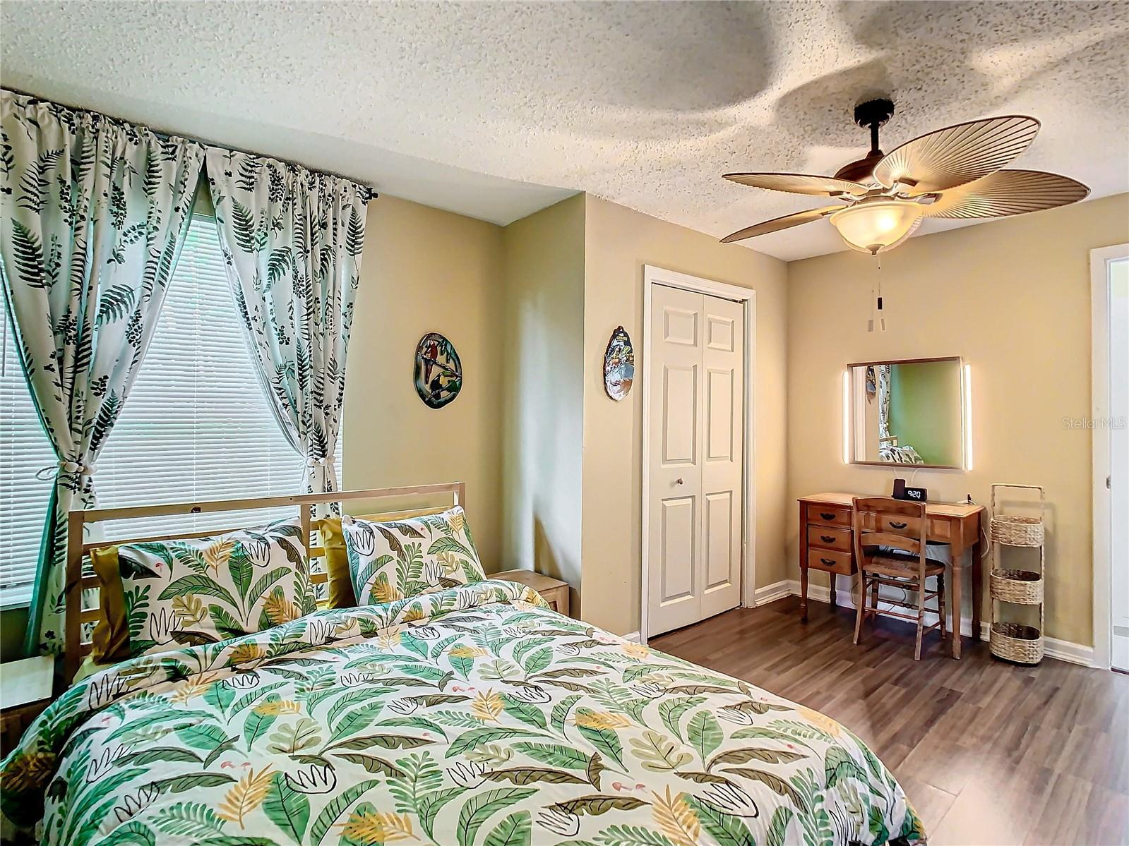 Image 33 of 66 For 2904 Sanchez Street