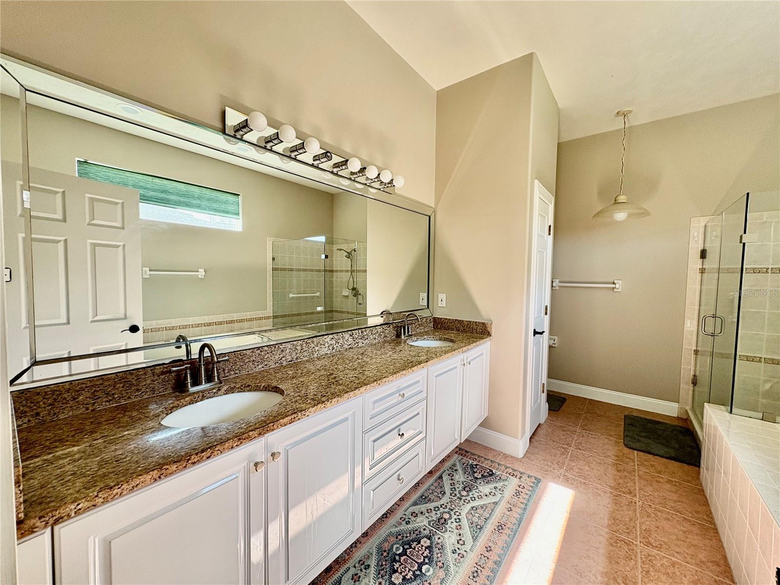 Image 23 of 47 For 800 Sterling Chase Drive