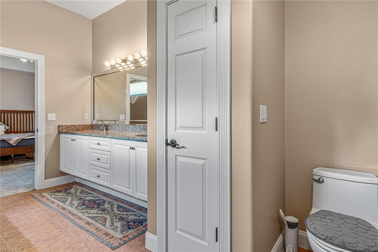 Image 27 of 47 For 800 Sterling Chase Drive