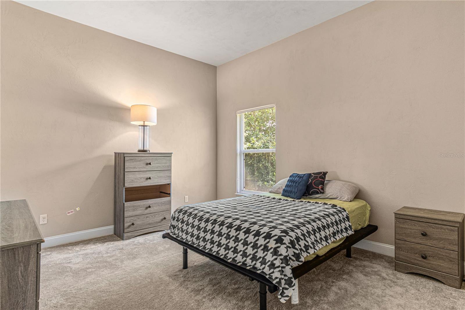 Image 30 of 47 For 800 Sterling Chase Drive