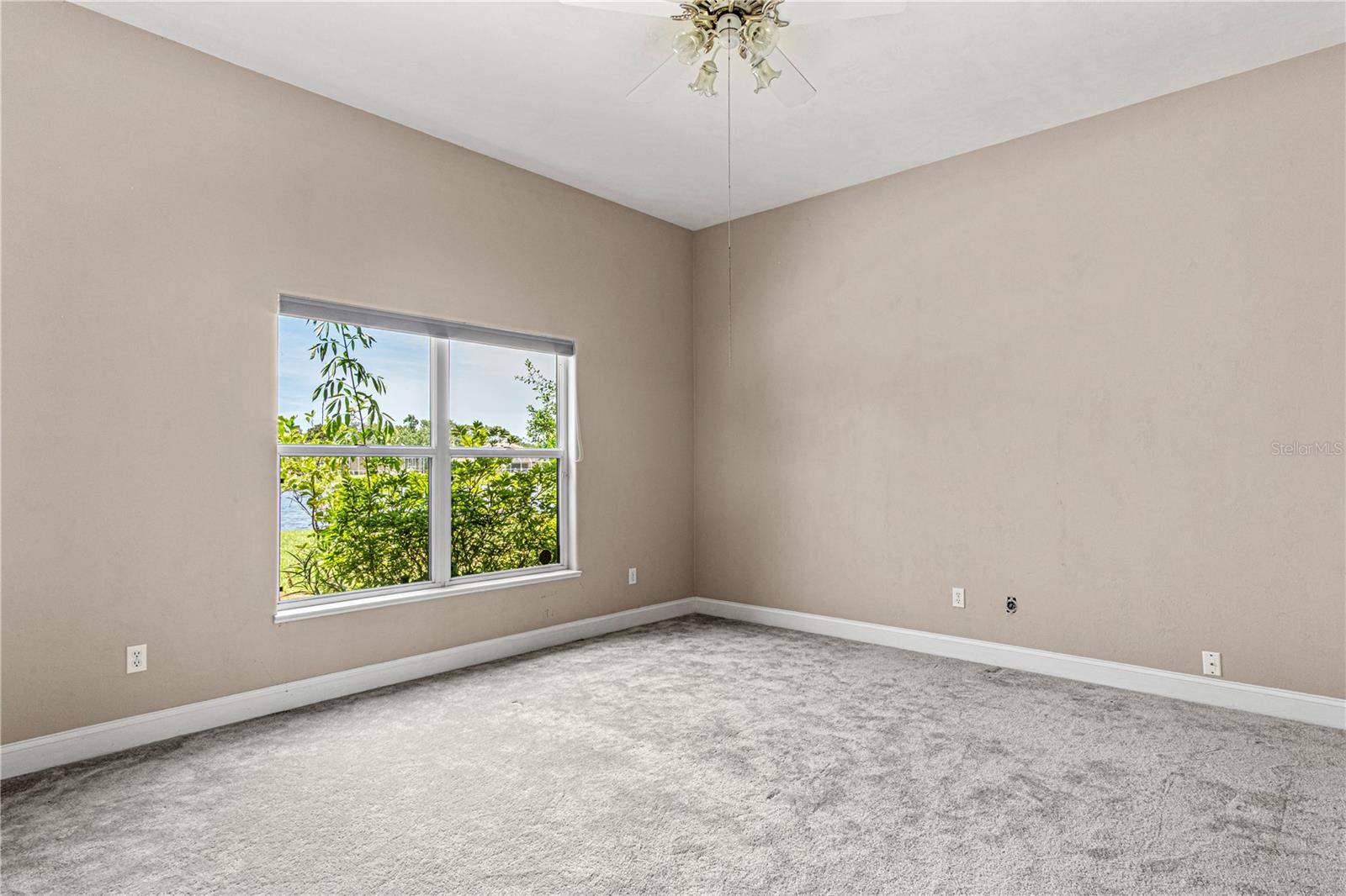 Image 31 of 47 For 800 Sterling Chase Drive