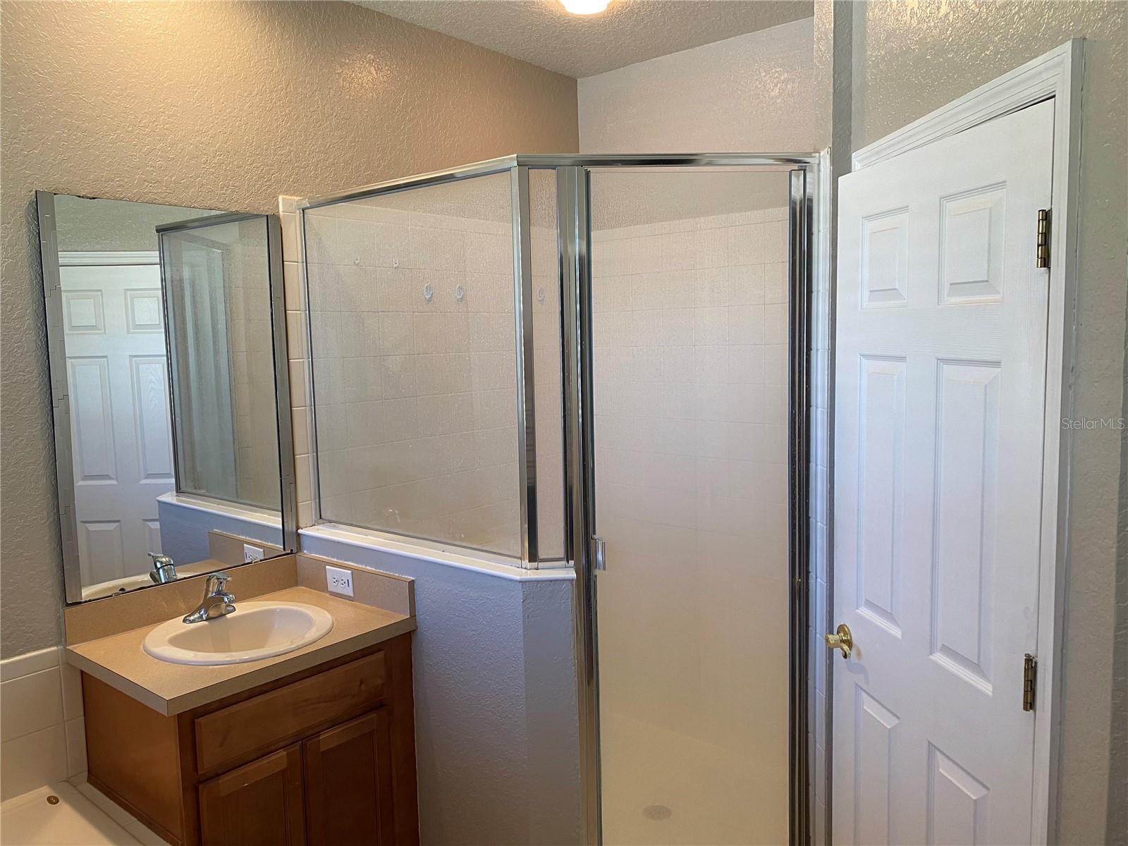 Image 19 of 22 For 2955 Bonita Circle