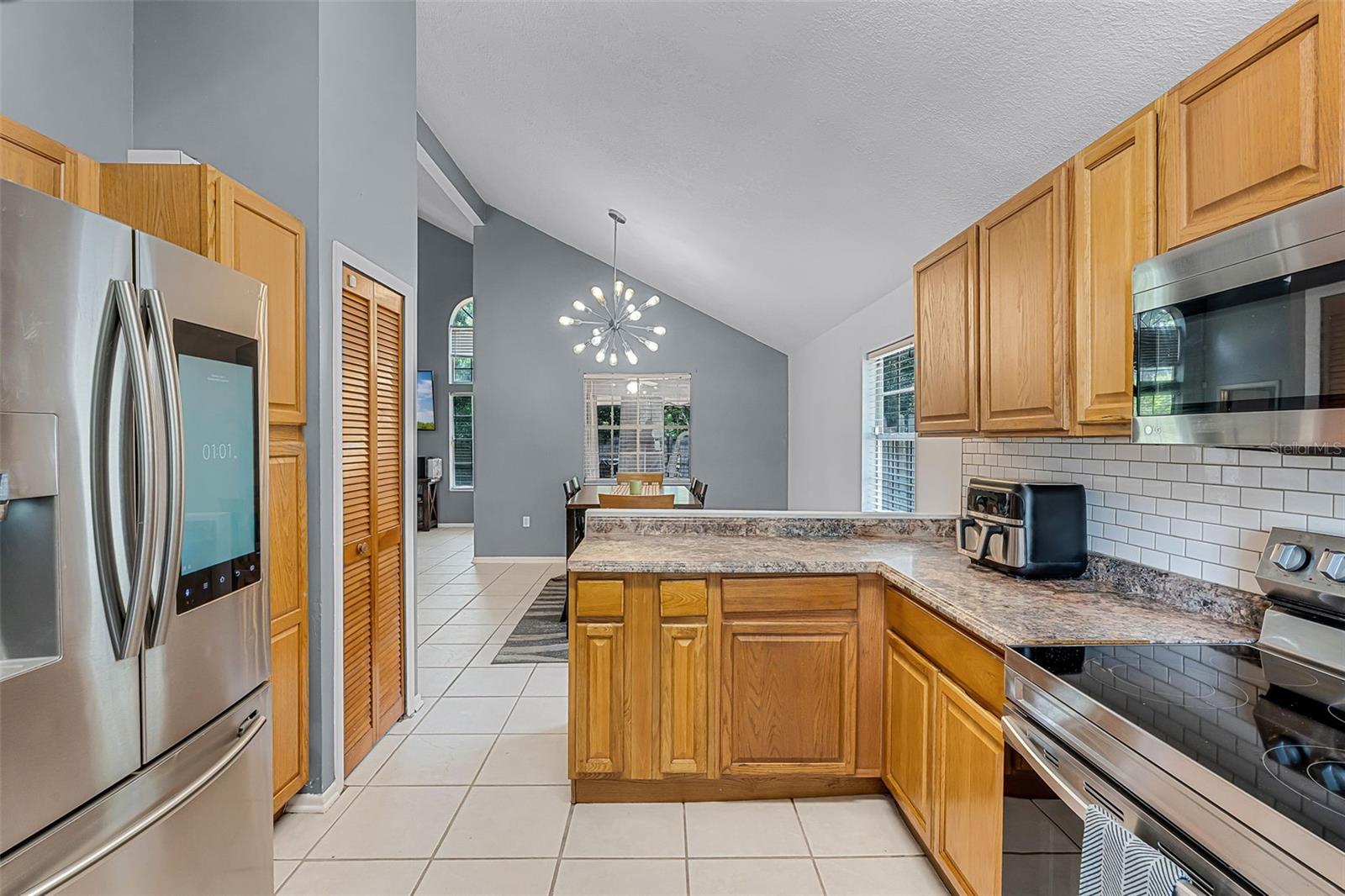 Image 4 of 58 For 333 Sonoma Valley Circle