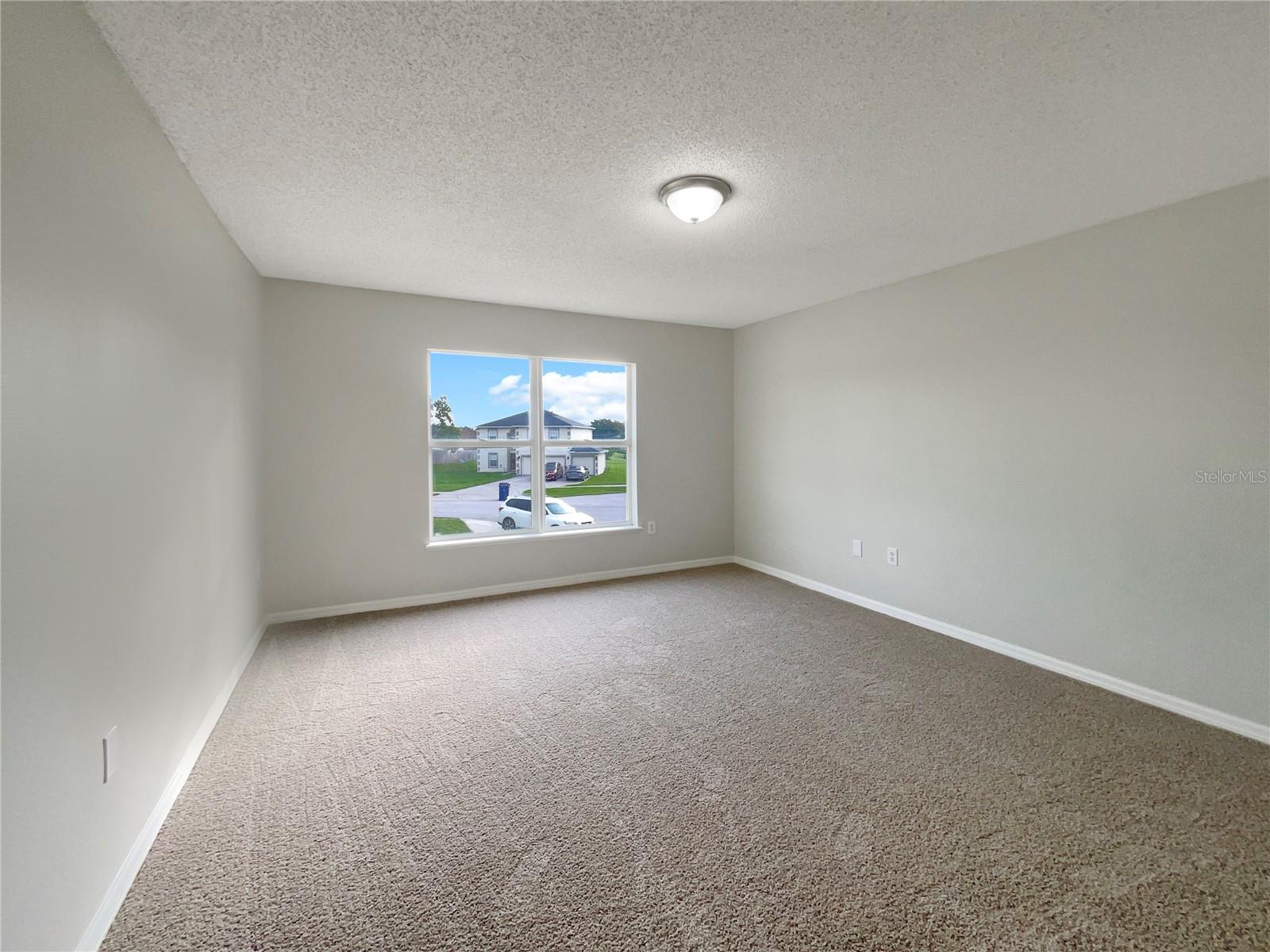 Image 18 of 22 For 1793 Western Hills Lane N
