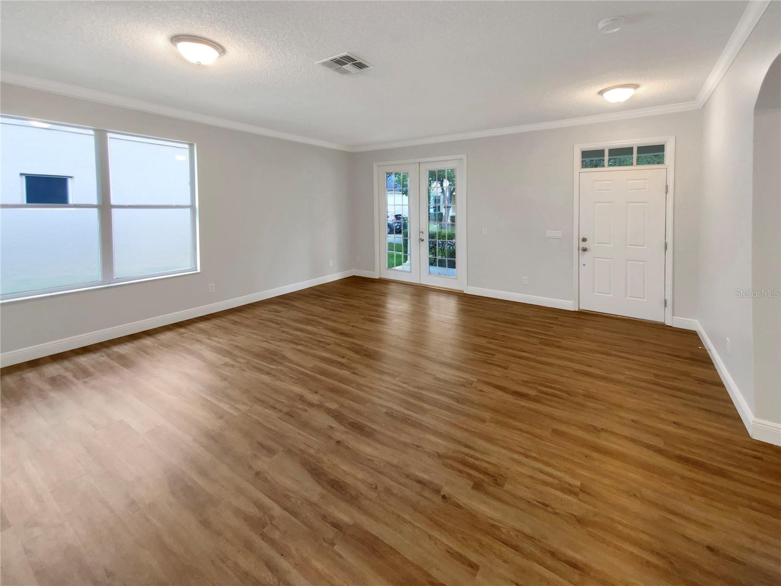 Image 3 of 27 For 2679 Rainbow Springs Lane