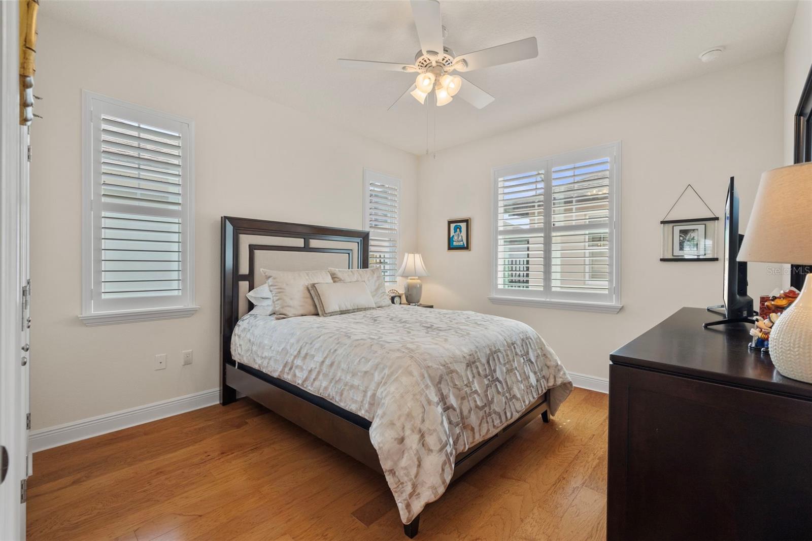 Image 8 of 41 For 11402 Peckham Place
