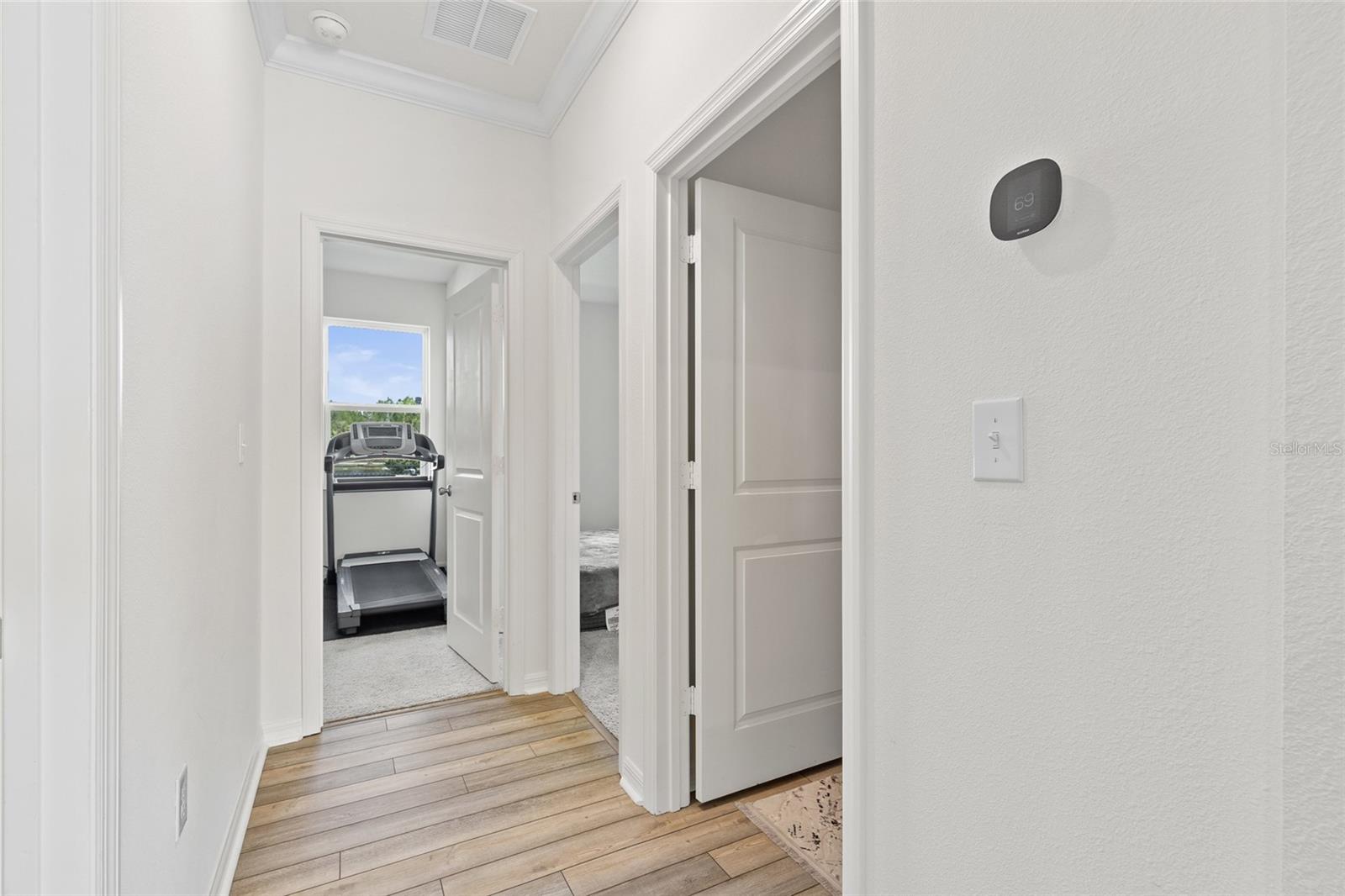 Image 6 of 39 For 1025 Augustus Drive