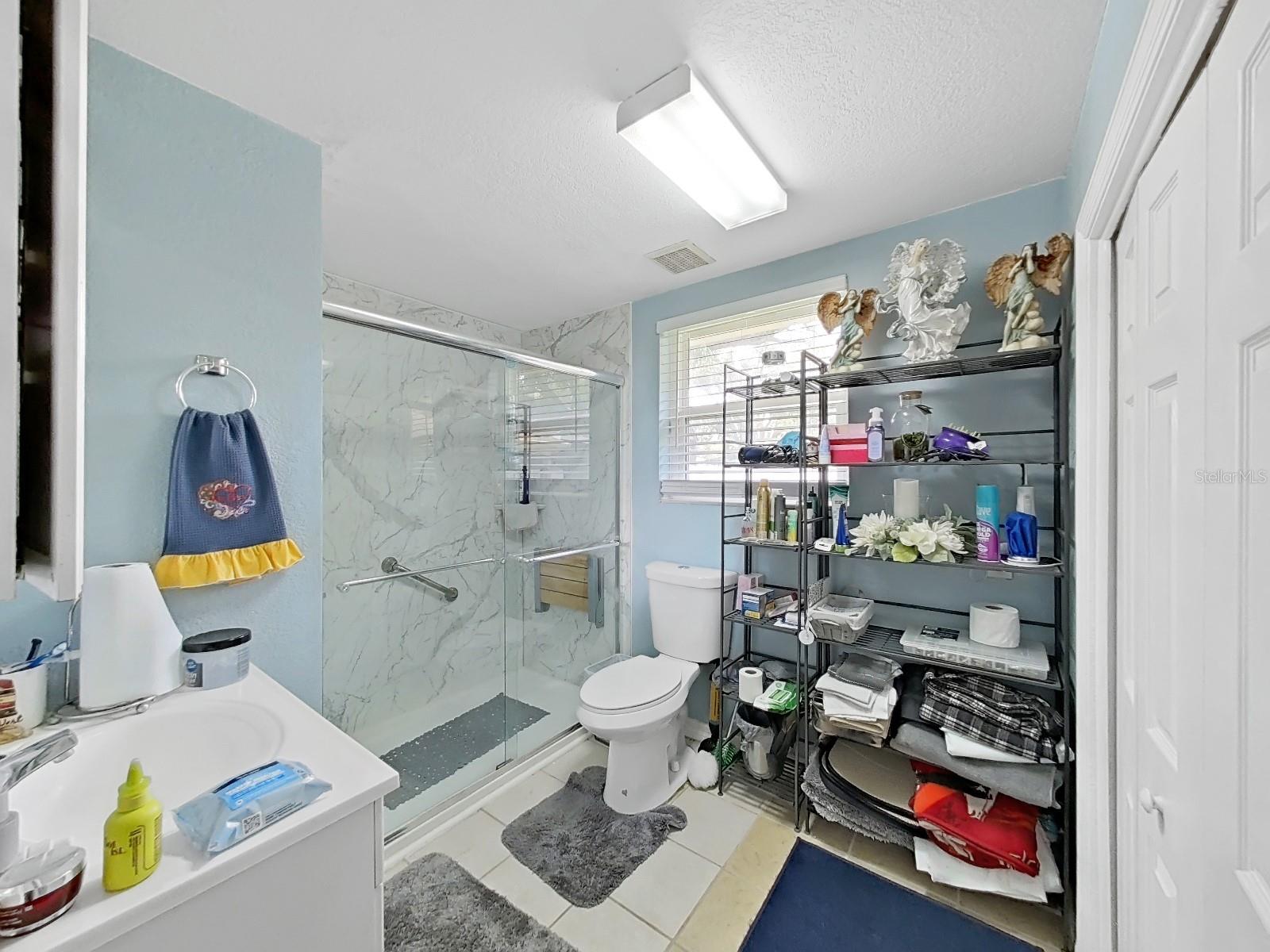 Listing photo id 23 for 2531 Lake Ellen Drive