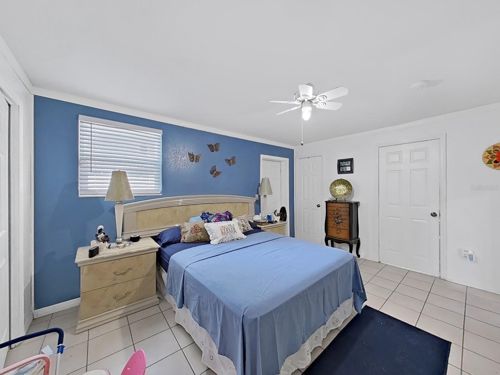 Listing photo id 24 for 2531 Lake Ellen Drive