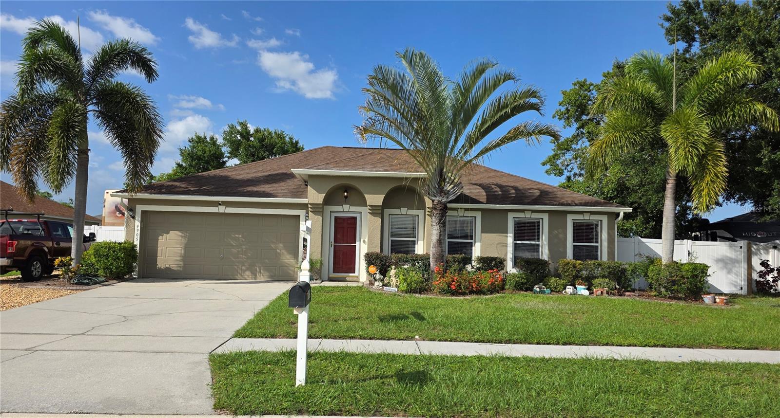 Details for 4905 Newton Court, ST CLOUD, FL 34771