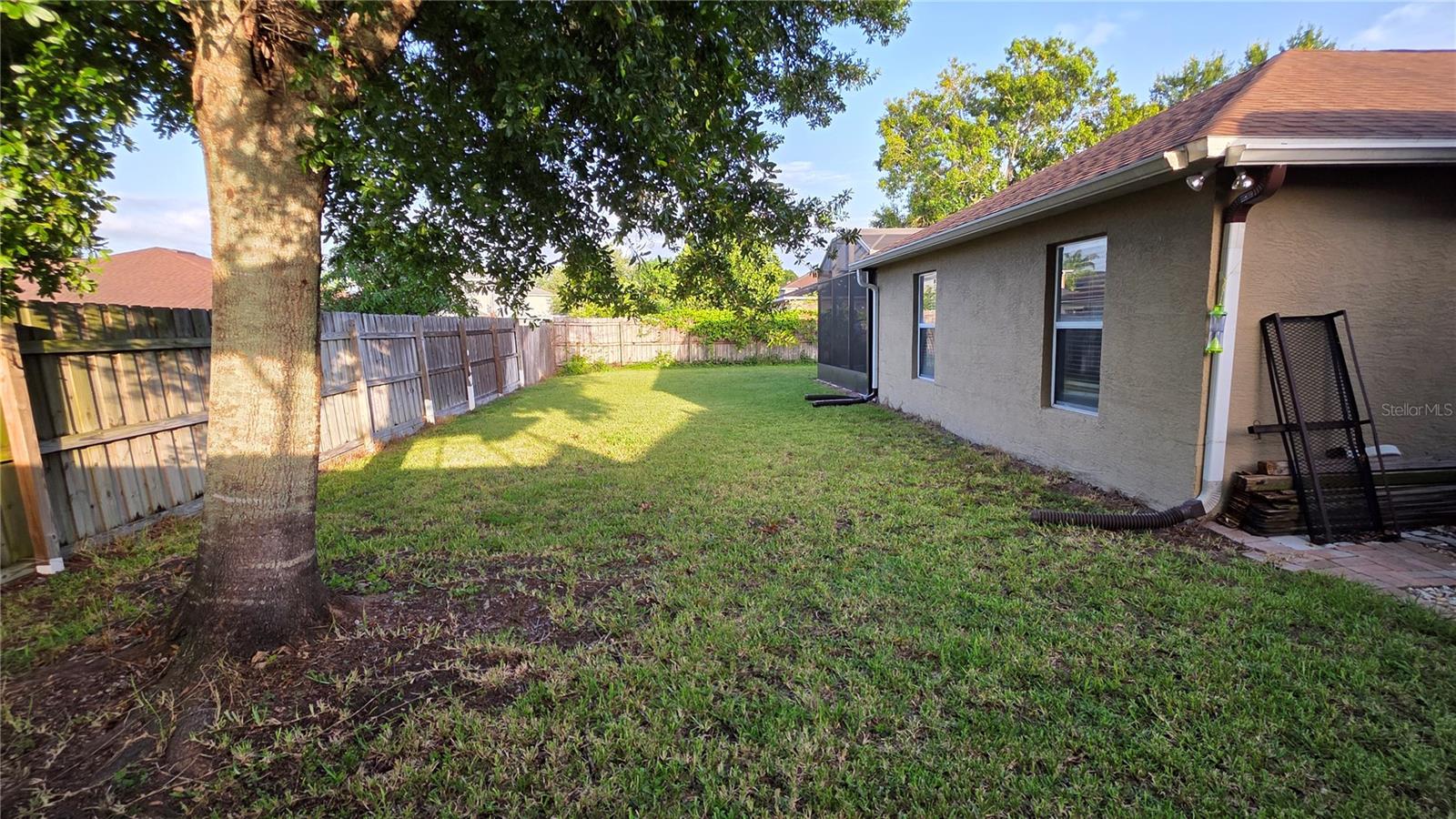 Image 19 of 31 For 4905 Newton Court