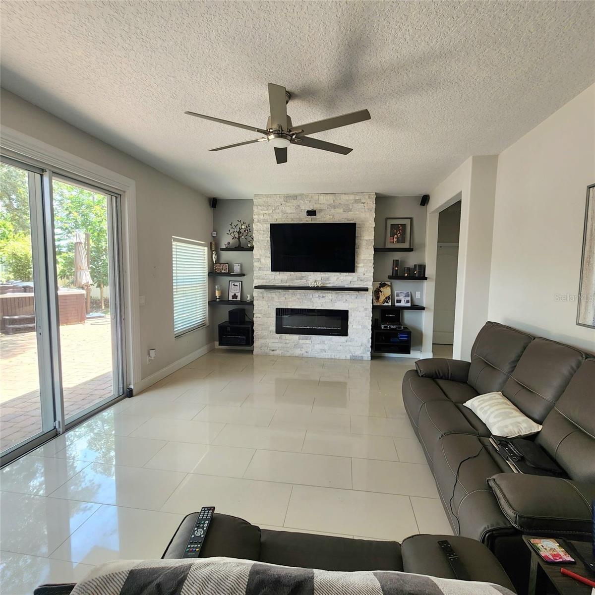 Image 14 of 21 For 4513 Seafarer Way