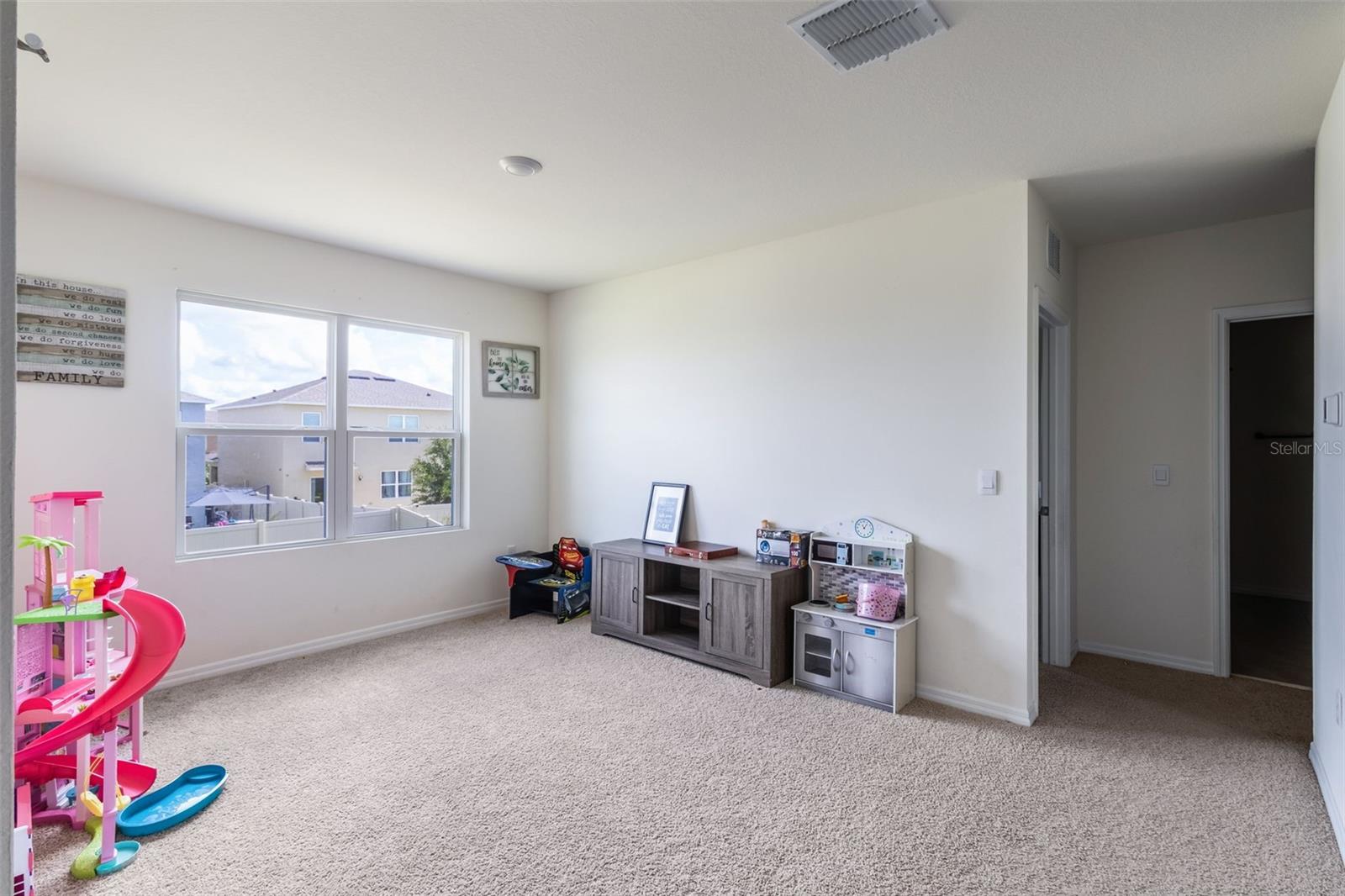 Image 16 of 34 For 4644 Bernard Boulevard