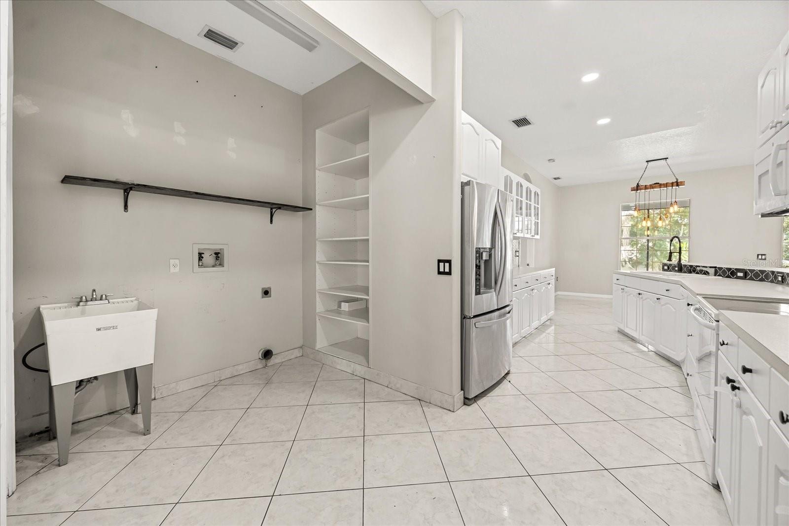 Image 16 of 47 For 13848 Vista Del Lago Boulevard