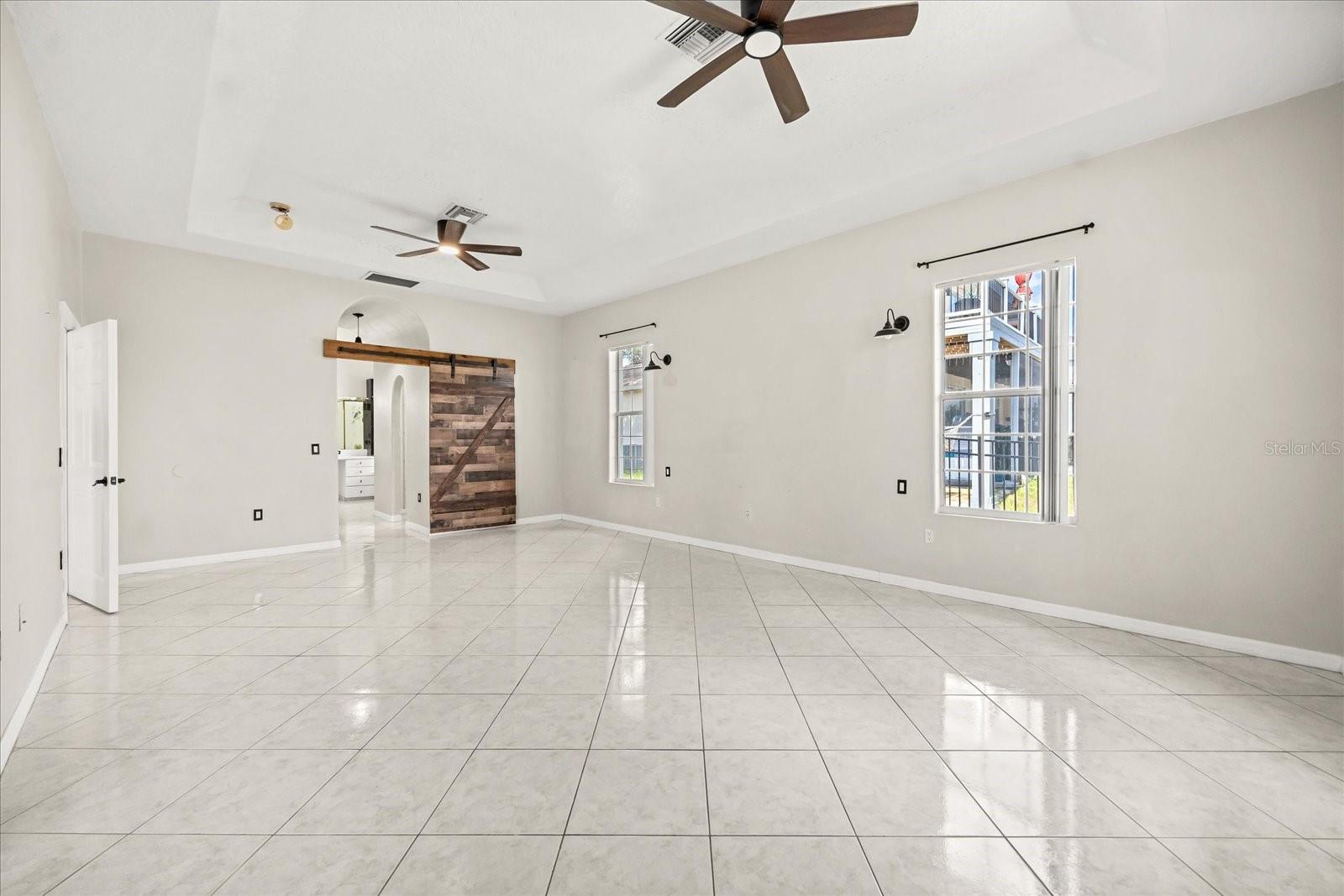 Image 17 of 47 For 13848 Vista Del Lago Boulevard