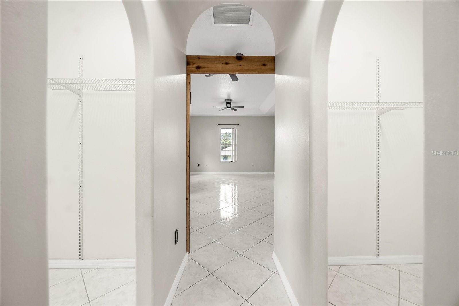 Image 31 of 47 For 13848 Vista Del Lago Boulevard