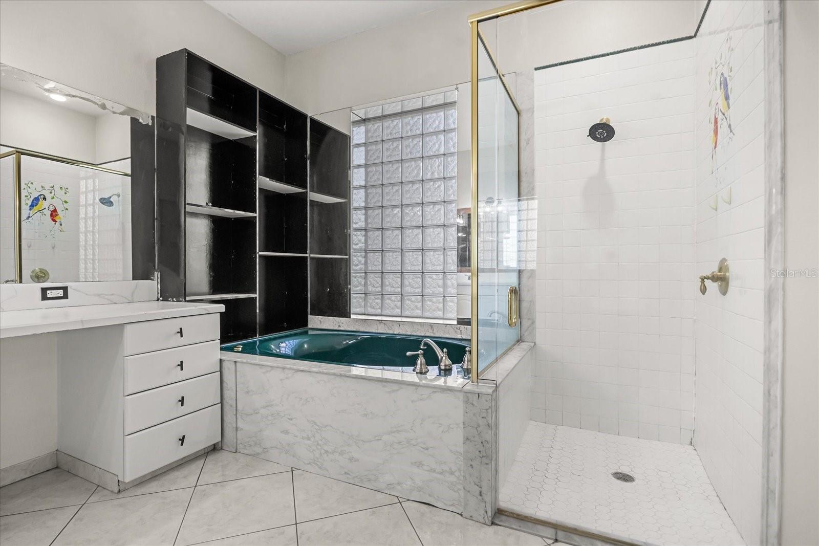 Image 33 of 47 For 13848 Vista Del Lago Boulevard