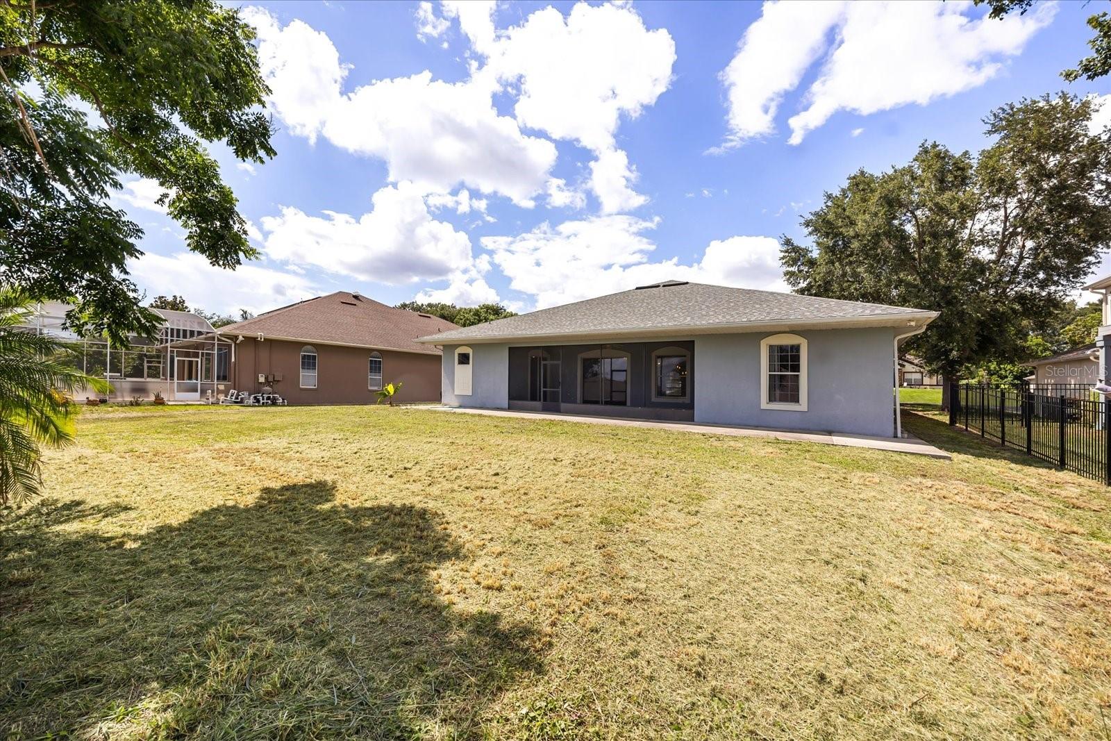 Image 35 of 47 For 13848 Vista Del Lago Boulevard